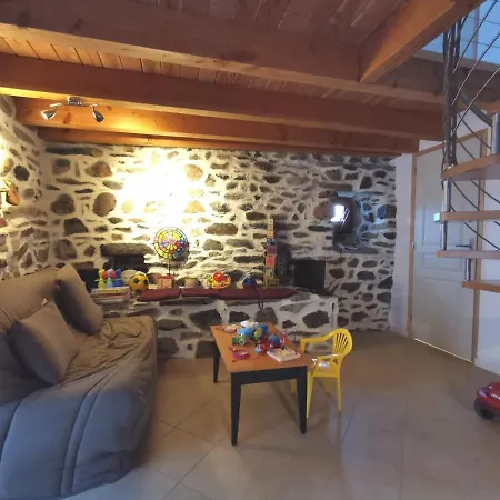 Charmante Maison Dans Les Gorges De La Loire Avec Terrasses Et Poele A Bois - Fr-1-582-319 Σπίτι διακοπών