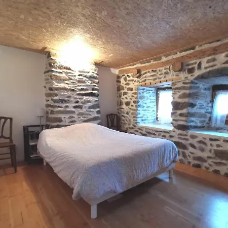 Charmante Maison Dans Les Gorges De La Loire Avec Terrasses Et Poele A Bois - Fr-1-582-319 Σπίτι διακοπών *