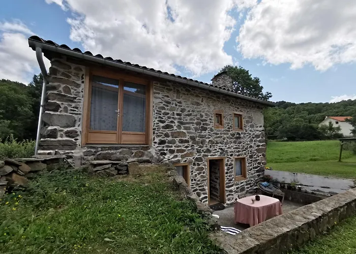 Charmante Maison Dans Les Gorges De La Loire Avec Terrasses Et Poele A Bois - Fr-1-582-319 * Retournac